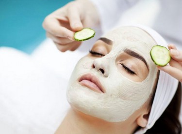 Giải đáp thắc mắc về việc đắp mặt nạ sữa chua hàng ngày có tốt không ?